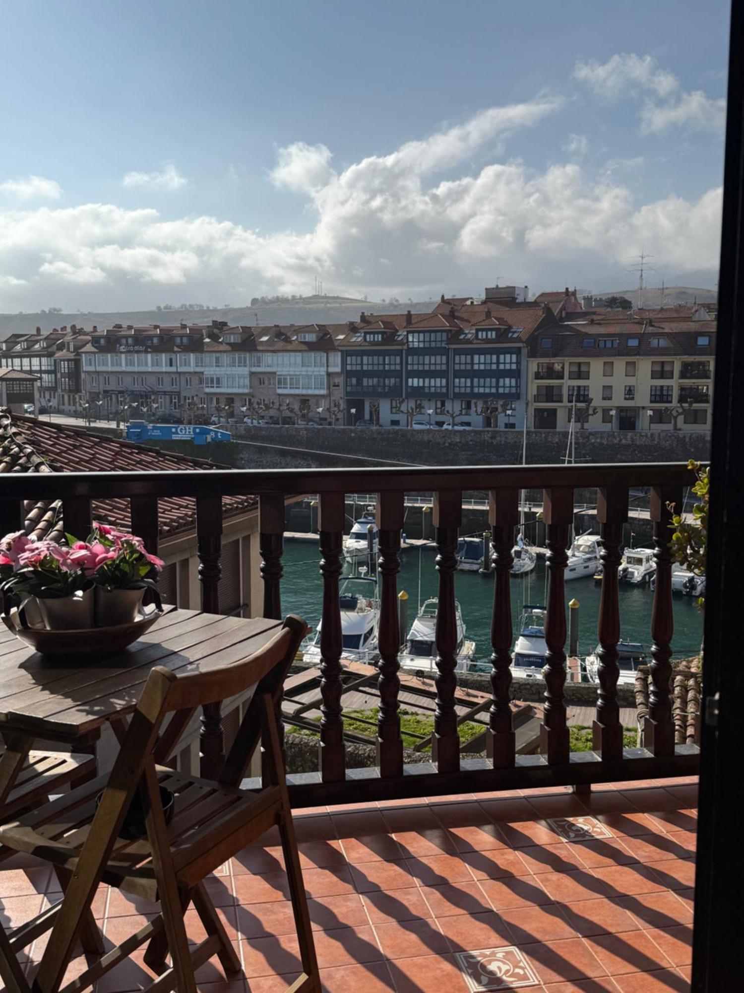 Apartamento Puerto De Llanes Exterior foto
